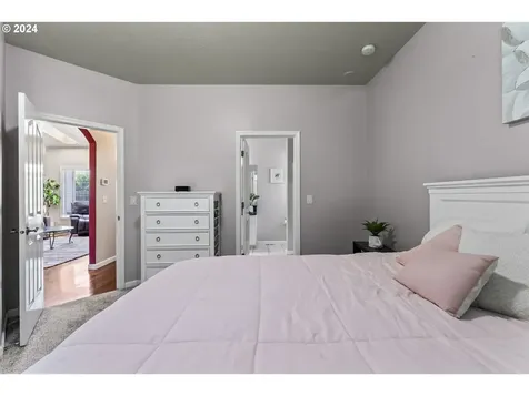 2174 Ashbury Drive Eugene OR 97408