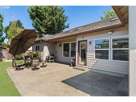 2174 Ashbury Drive Eugene OR 97408