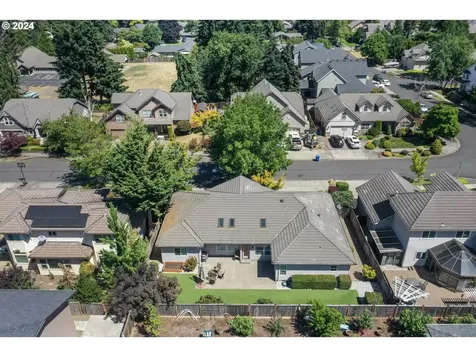 2174 Ashbury Drive Eugene OR 97408
