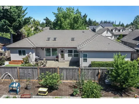 2174 Ashbury Drive Eugene OR 97408