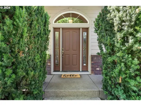 2174 Ashbury Drive Eugene OR 97408