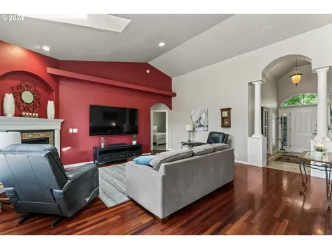 2174 Ashbury Drive Eugene OR 97408
