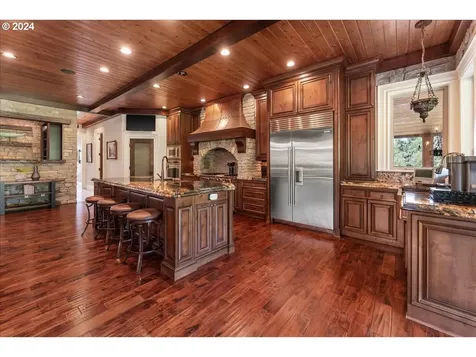 803 Se 202nd Court Camas WA 98607