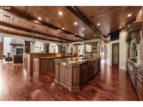 803 Se 202nd Court Camas WA 98607