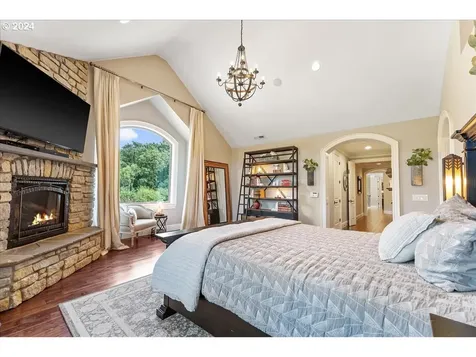 803 Se 202nd Court Camas WA 98607