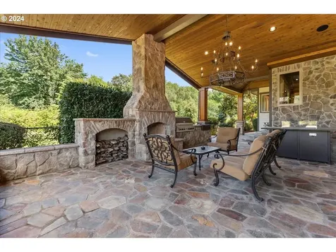 803 Se 202nd Court Camas WA 98607