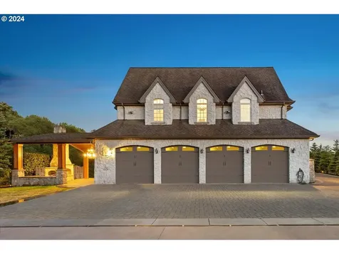 803 Se 202nd Court Camas WA 98607
