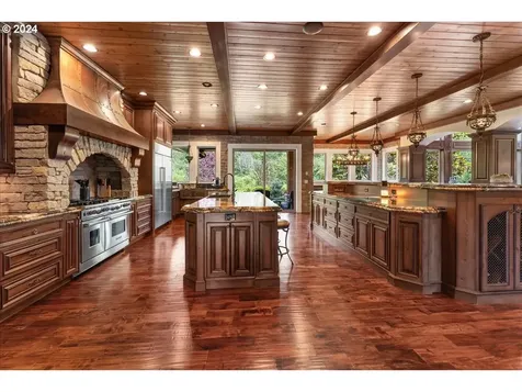 803 Se 202nd Court Camas WA 98607