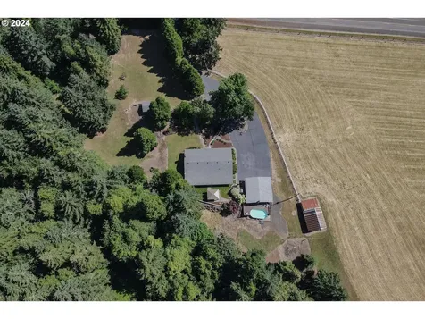 806 Touchstone Lane Roseburg OR 97471