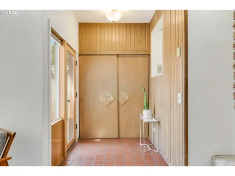 5 W 37th Avenue Eugene OR 97405