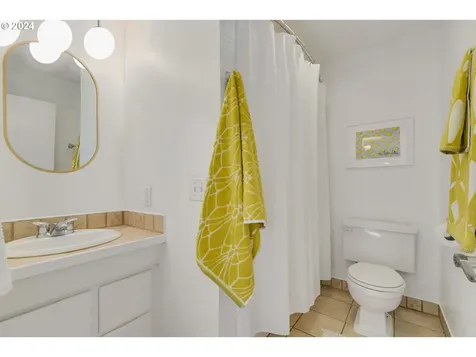 5 W 37th Avenue Eugene OR 97405
