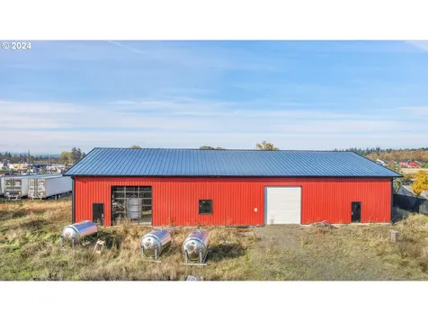 200 Running Dogs Lane St. Helens OR 97051