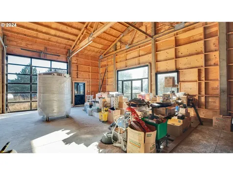 200 Running Dogs Lane St. Helens OR 97051