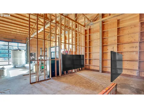 200 Running Dogs Lane St. Helens OR 97051