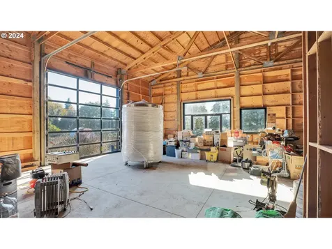 200 Running Dogs Lane St. Helens OR 97051