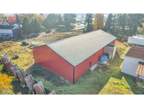 200 Running Dogs Lane St. Helens OR 97051