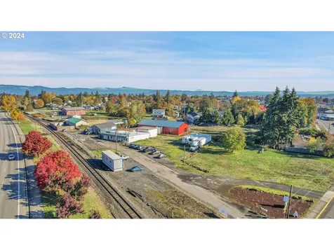 200 Running Dogs Lane St. Helens OR 97051