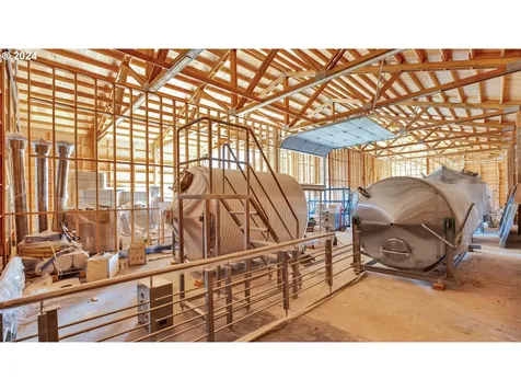 200 Running Dogs Lane St. Helens OR 97051