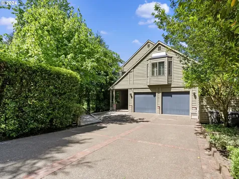 3209 SW Talbot Road Portland OR 97201