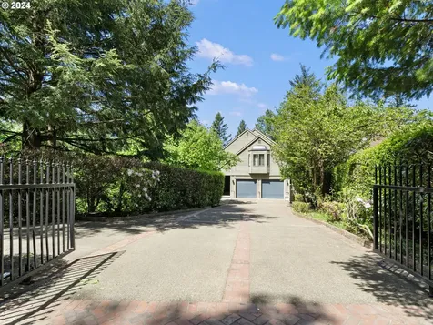 3209 SW Talbot Road Portland OR 97201