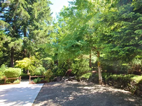 9510 Ne 322nd Street La Center WA 98629