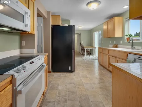 33775 Se Davona Drive Scappoose OR 97056