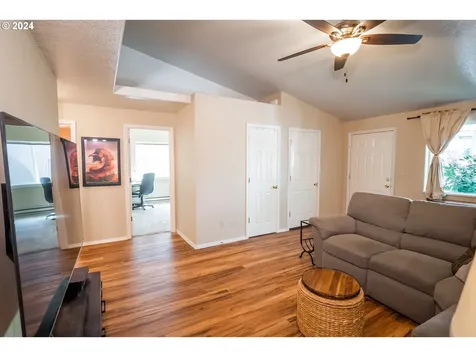 2108 Wilson Court Cottage Grove OR 97424