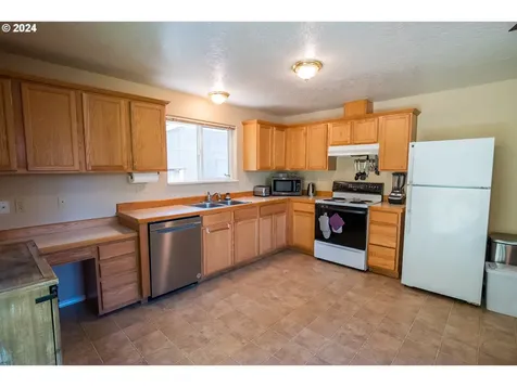 2108 Wilson Court Cottage Grove OR 97424