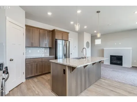 1384 19th Place Forest Grove OR 97116
