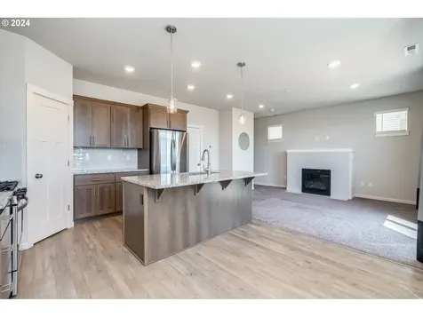 1384 19th Place Forest Grove OR 97116
