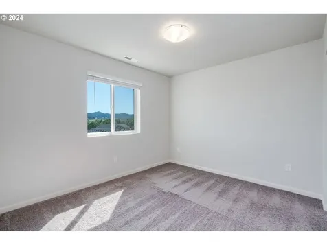1384 19th Place Forest Grove OR 97116