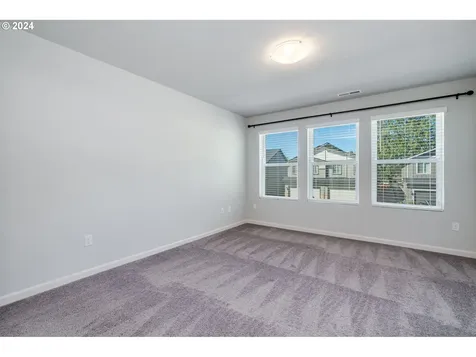 1384 19th Place Forest Grove OR 97116