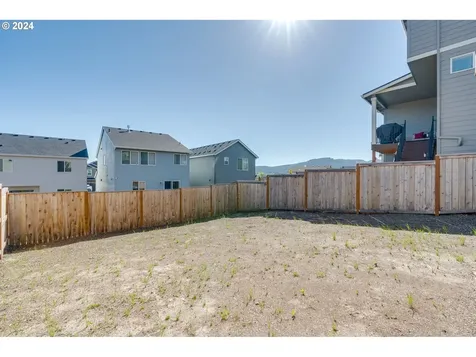 1384 19th Place Forest Grove OR 97116