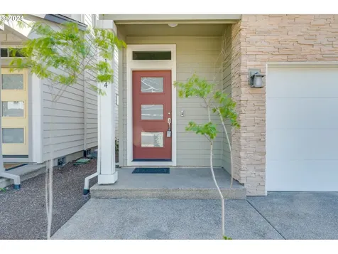 1384 19th Place Forest Grove OR 97116