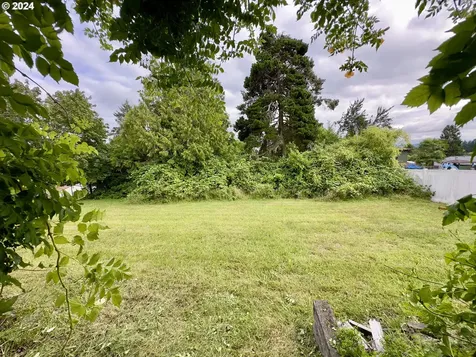 1812 Sunrise Street Kelso WA 98626