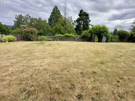 1812 Sunrise Street Kelso WA 98626