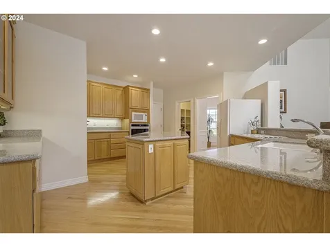 3277 Edgeview Lane Forest Grove OR 97116