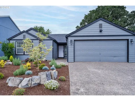 2883 Ne 1st Court Hillsboro OR 97124