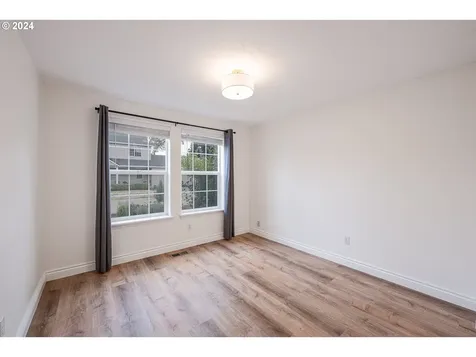 2883 Ne 1st Court Hillsboro OR 97124