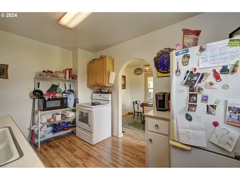 1031 Spirit Lake Highway Castle Rock WA 98611