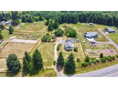 1031 Spirit Lake Highway Castle Rock WA 98611