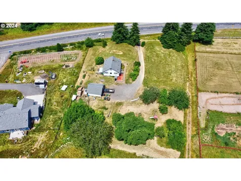 1031 Spirit Lake Highway Castle Rock WA 98611