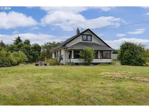 1031 Spirit Lake Highway Castle Rock WA 98611