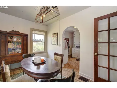 1031 Spirit Lake Highway Castle Rock WA 98611