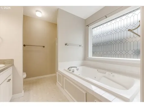 1309 E Oak Knoll Court Newberg OR 97132