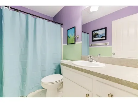 1309 E Oak Knoll Court Newberg OR 97132