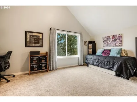1309 E Oak Knoll Court Newberg OR 97132
