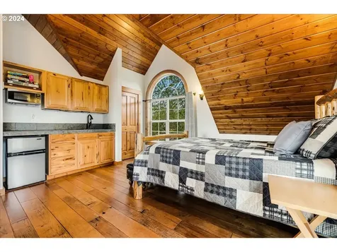 1309 E Oak Knoll Court Newberg OR 97132