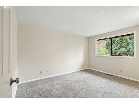 12560 SW Colt Court Beaverton OR 97008