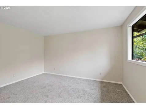 12560 SW Colt Court Beaverton OR 97008